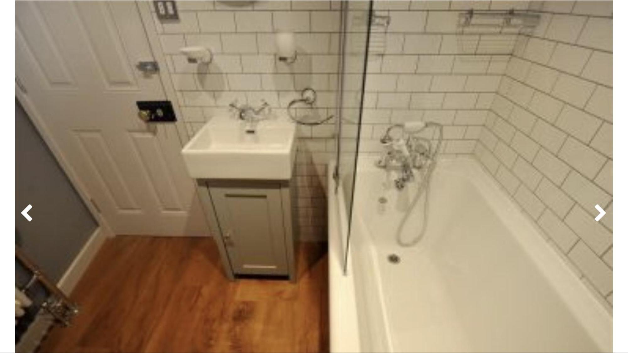 Monmouth House Apartments, Lyme Regis Old Town, Dog Friendly, Parking Exterior photo